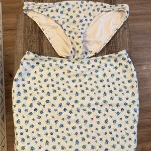 VS Pink Matching Floral Bikini Set Size Large